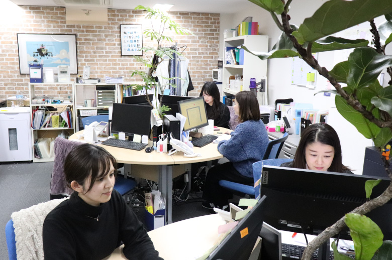 ジョインハンズ　社内イメージ